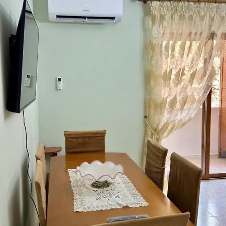 Bicuni Brothers Guesthouse-couples Apartament *